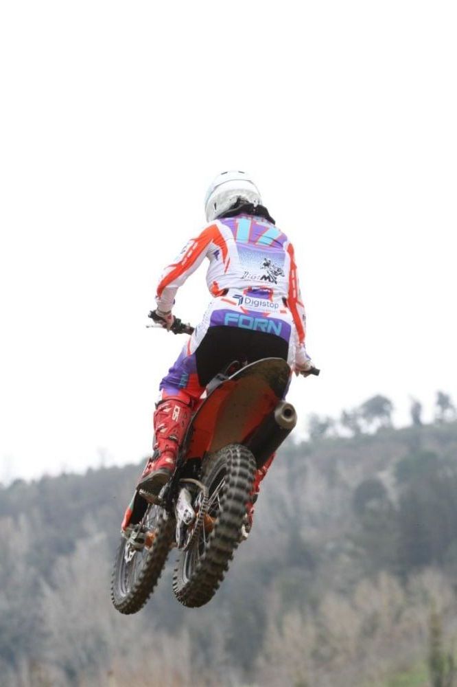 Chiara Rinaldi in "volo"