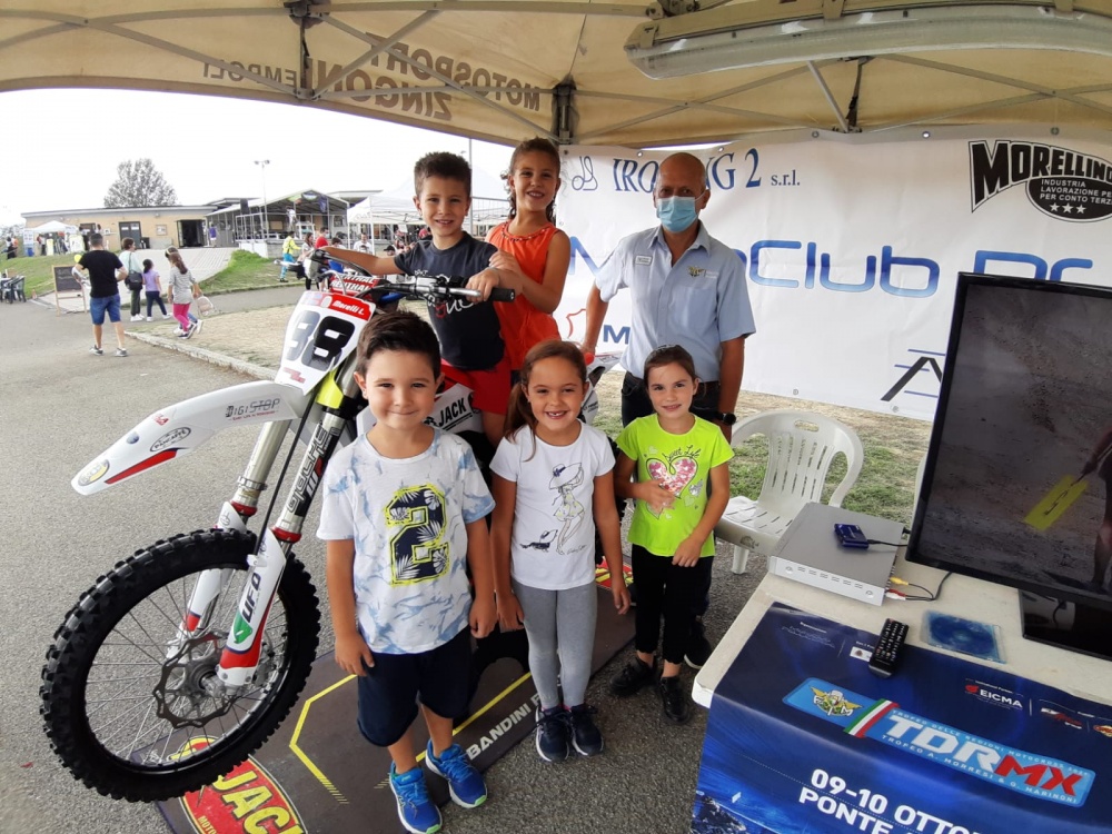 Alcuni dei ragazzi presenti alla Festa dello Sport