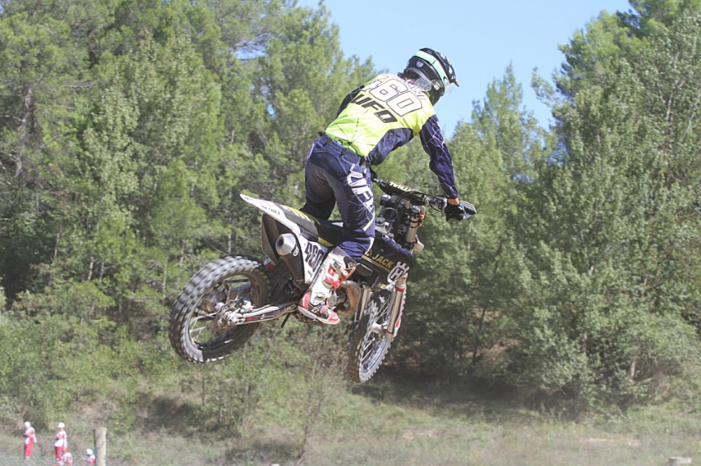 Pierluigi Bandini in volo al Santa Barbara di San Miniato